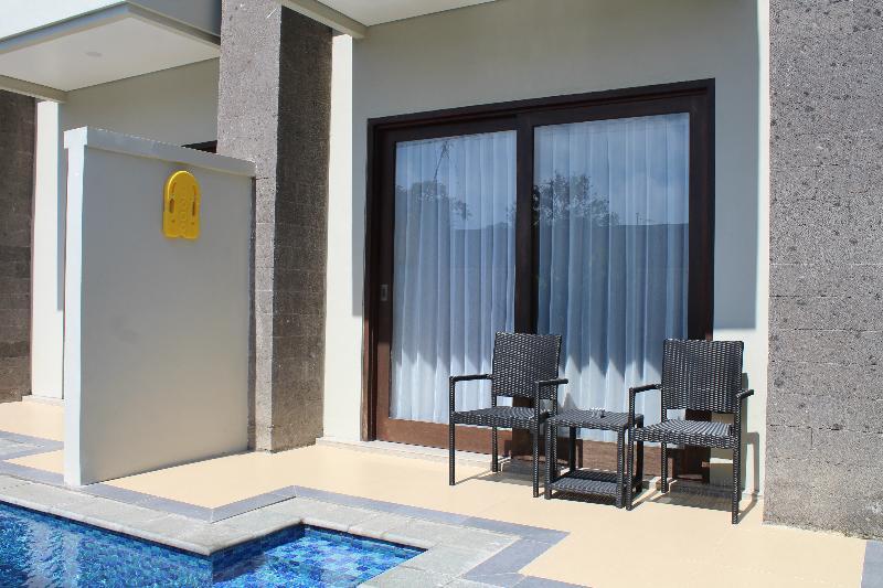 ซิกเนเจอร์ บาหลี ซานูร์ Hotel ภายนอก รูปภาพ